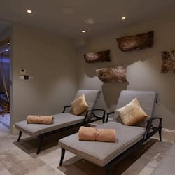 Couples treatment rooms, sauna, steam room, body treatments