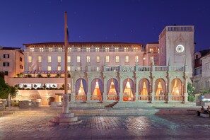 Front of property - evening/night - Palace Elisabeth Hvar Hotel  (Hvar)