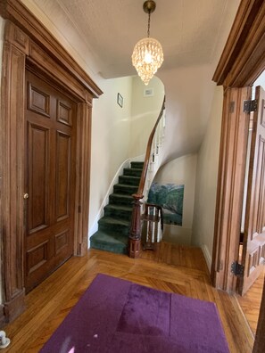 Reception - Fort Place Bed & Breakfast (Staten Island)