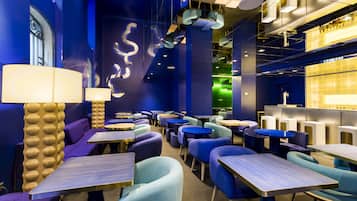 Bar (en la propiedad)