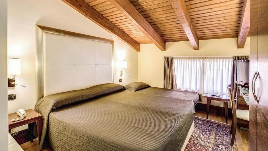 Desk, blackout curtains, free WiFi, bed sheets