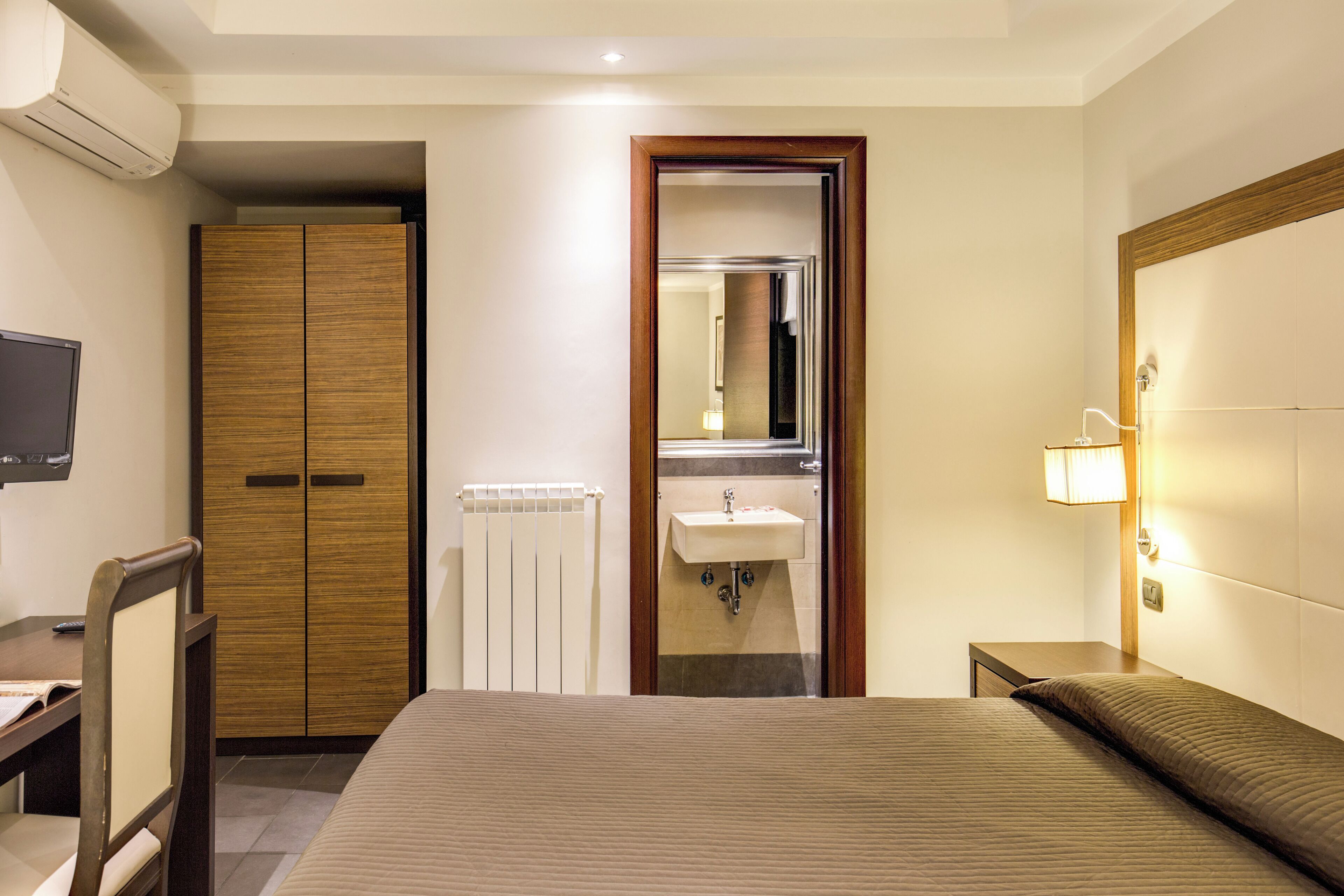 Foto - The Strand Hotel