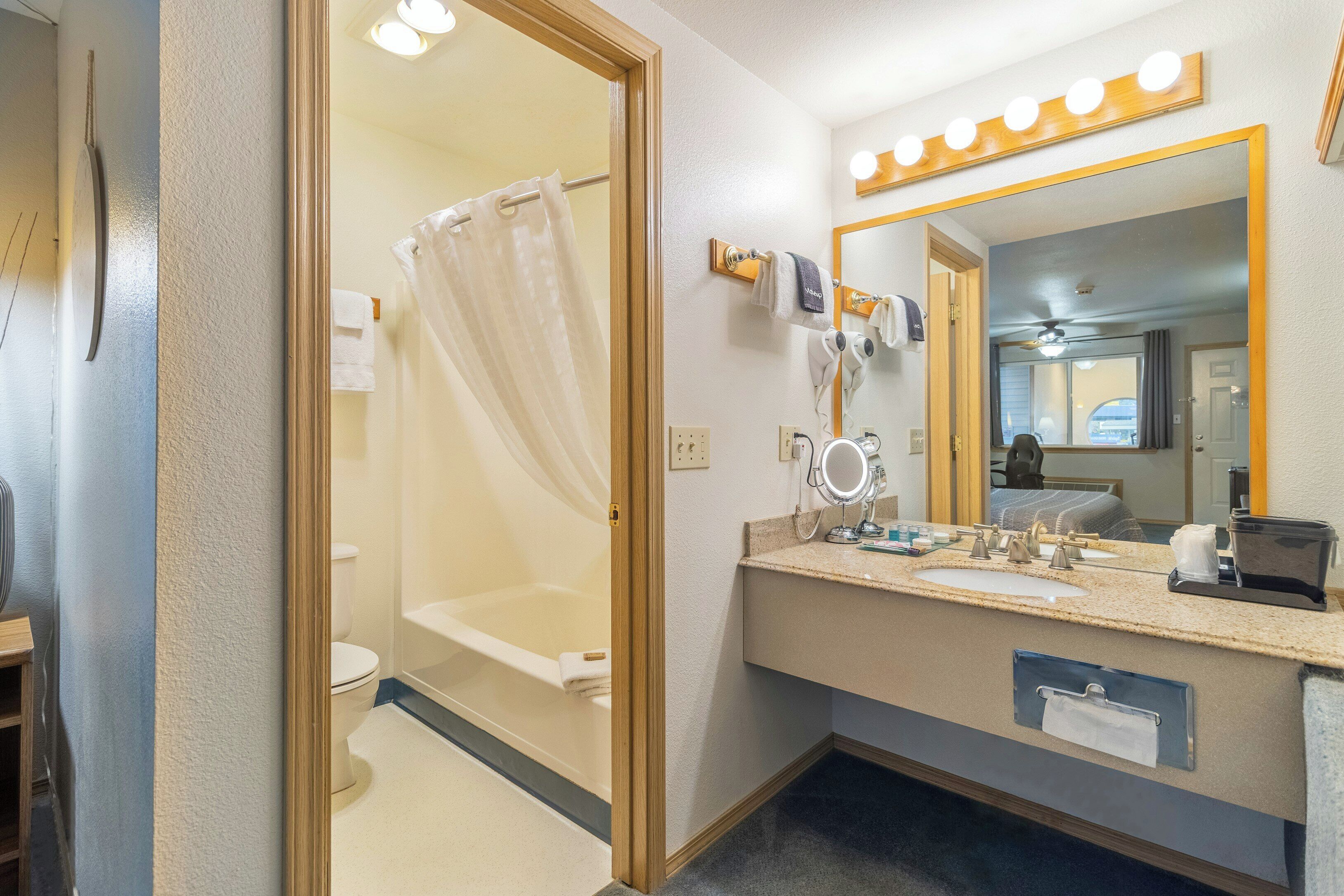 Iron/ironing board (on request), rollaway beds, free WiFi, bed sheets
