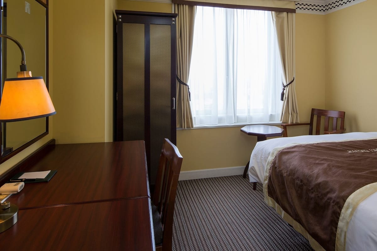 ห้องซิงเกิล, ปลอดบุหรี่ (16th - 21st floors) | เครื่องนอนระดับพรีเมียม, ผ้านวมขนเป็ด, โต๊ะทำงาน, ผ้าม่านกันแสง