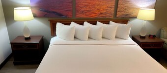 Days Inn & Suites by Wyndham Stevens Point