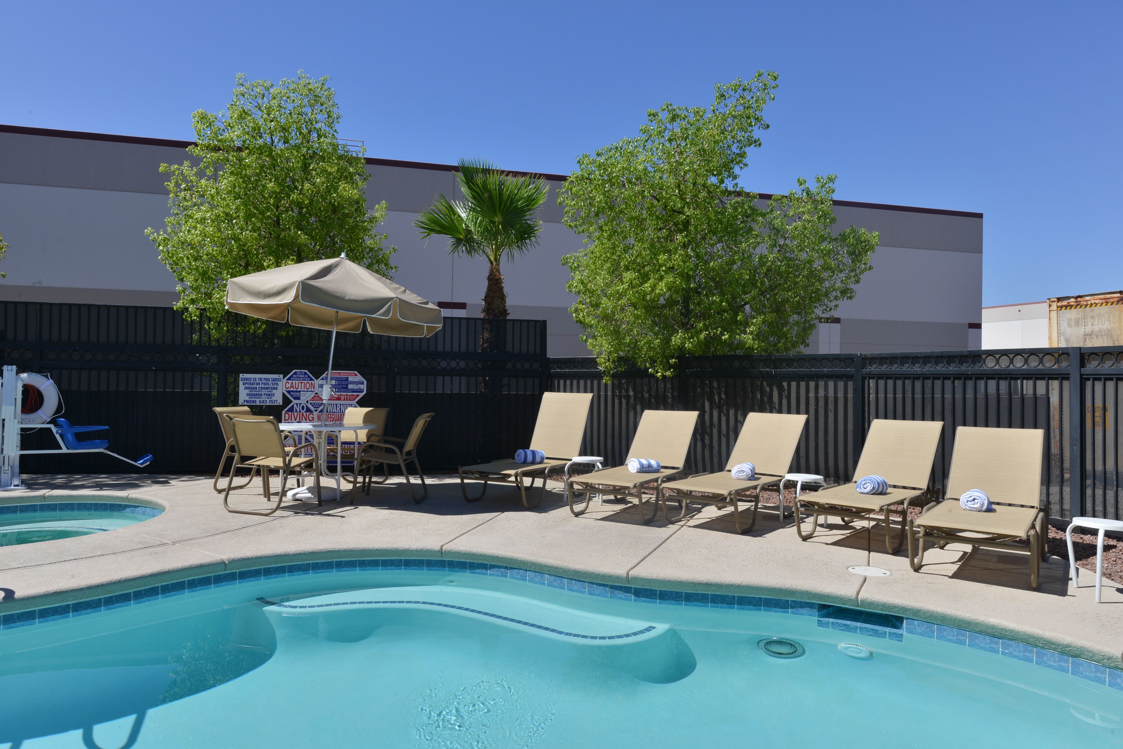 Photo - Comfort Inn & Suites Las Vegas - Nellis