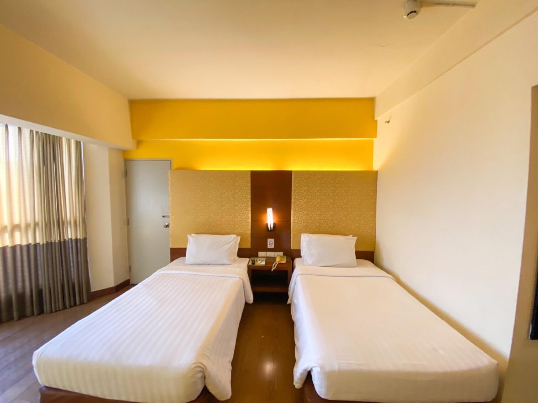 Minibar, in-room safe, desk, blackout curtains