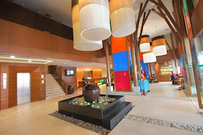 Interior entrance - The Seasons Pattaya (Pattaya)