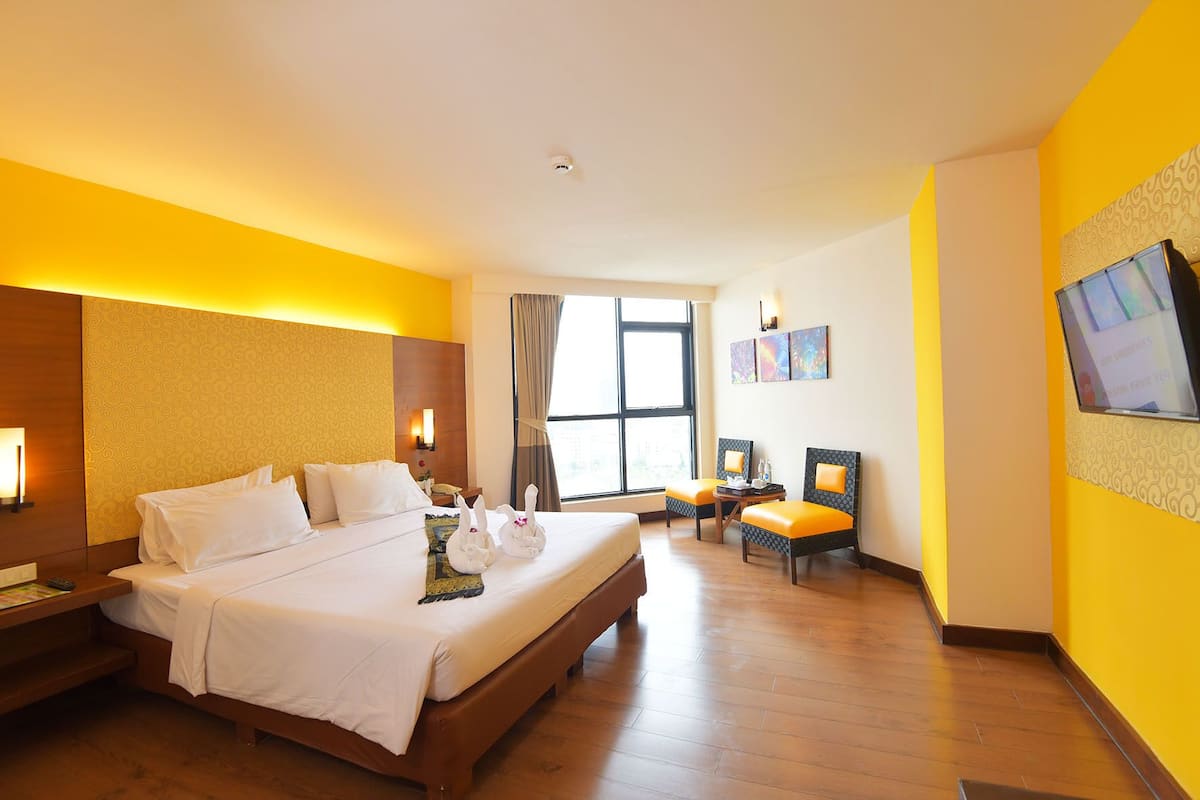 1 habitación, minibar, caja de seguridad en la habitación y escritorio