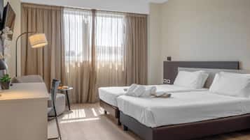 Down comforters, minibar, in-room safe, desk