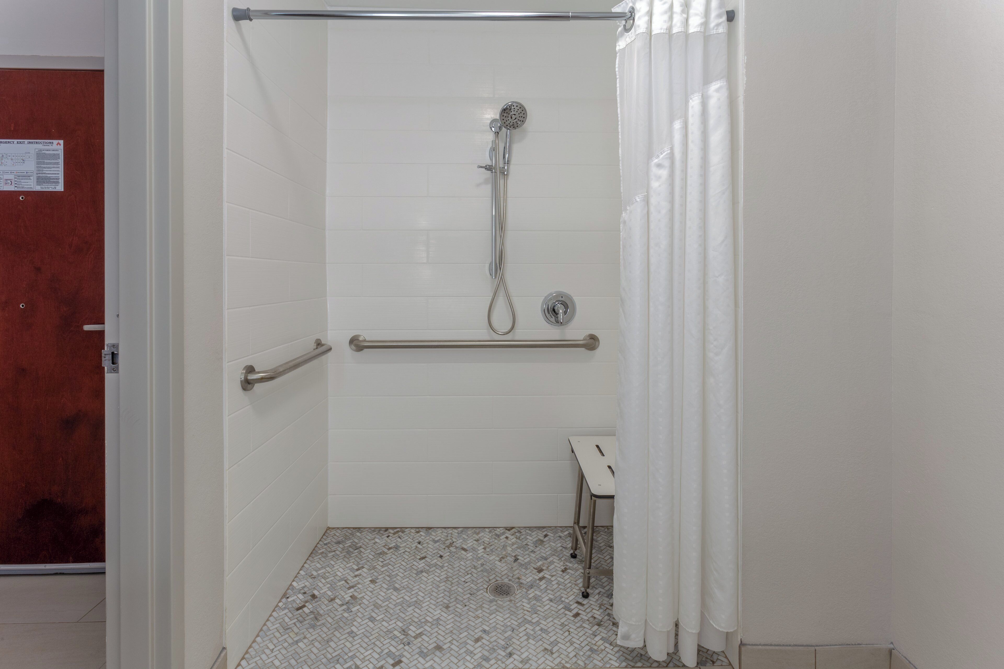 Foto - Holiday Inn Express Hotel & Suites Charlotte Arrowood by IHG