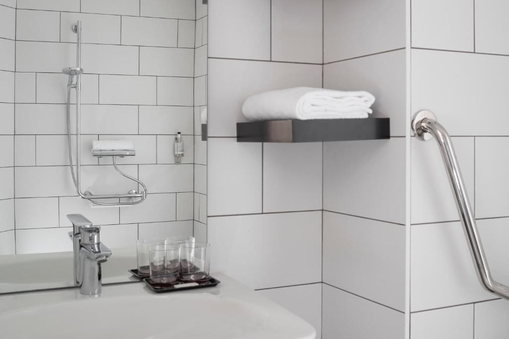 premium studio | bathroom | free toiletries, towels