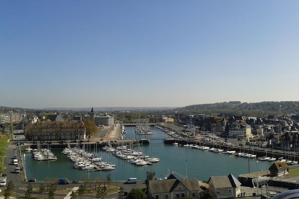 Première Classe Deauville - Touques