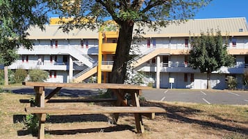 Área de parrilladas y picnic