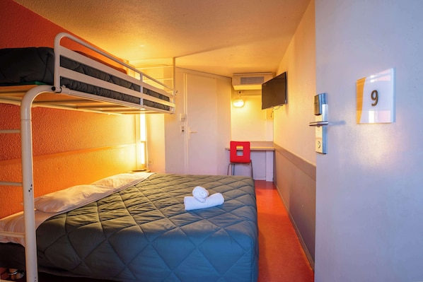 Desk, blackout curtains, iron/ironing board, free WiFi
