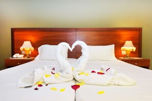 Coffres-forts dans les chambres, rideaux occultants