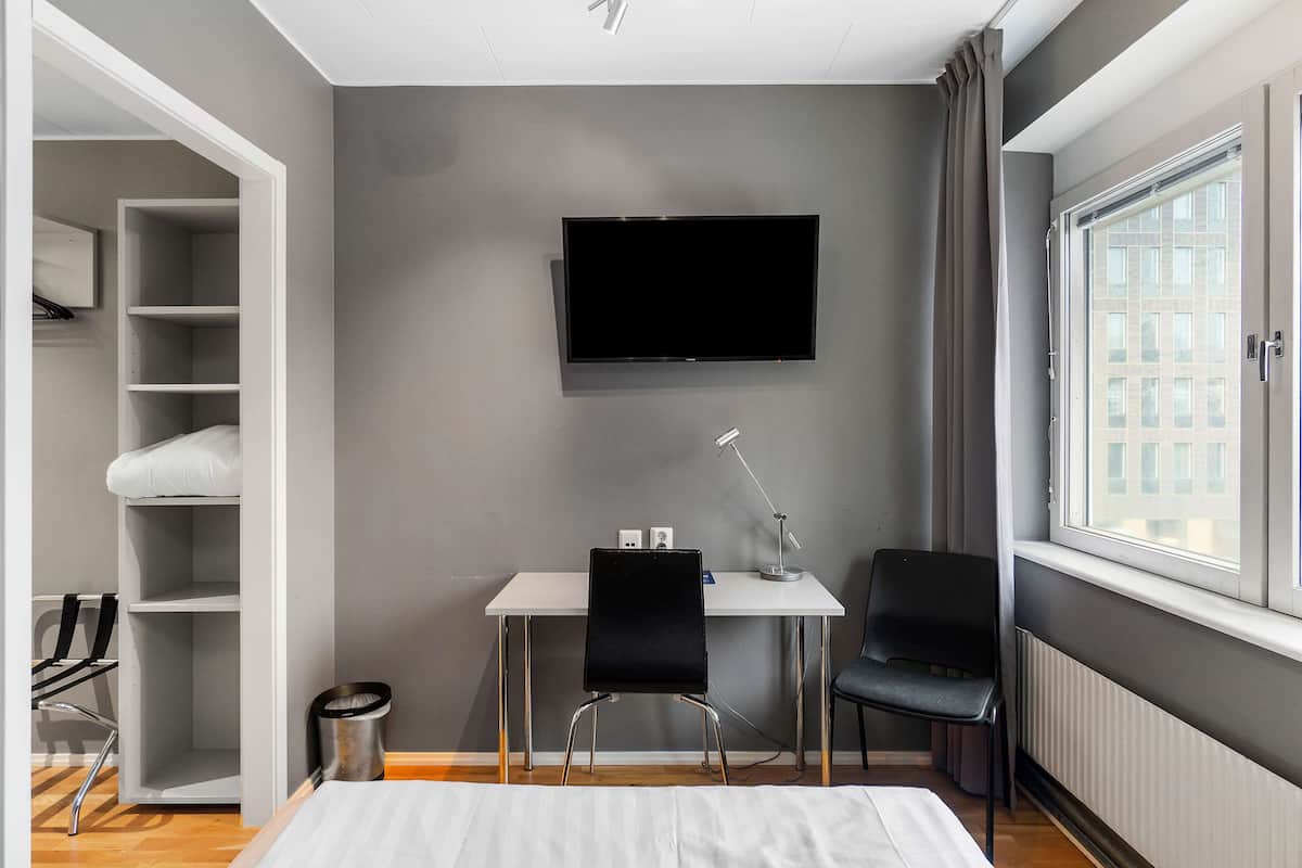 1 chambre, surmatelas, bureau, Wi-Fi gratuit