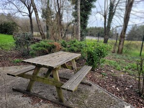 Aire de pique-nique/barbecue