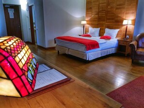 Camera Deluxe | Minibar, una cassaforte in camera, con stile personalizzato