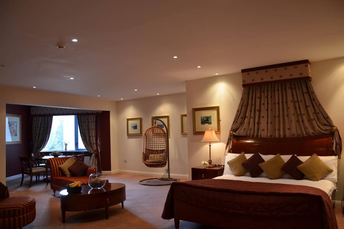 1 bedroom, desk, blackout curtains, iron/ironing board