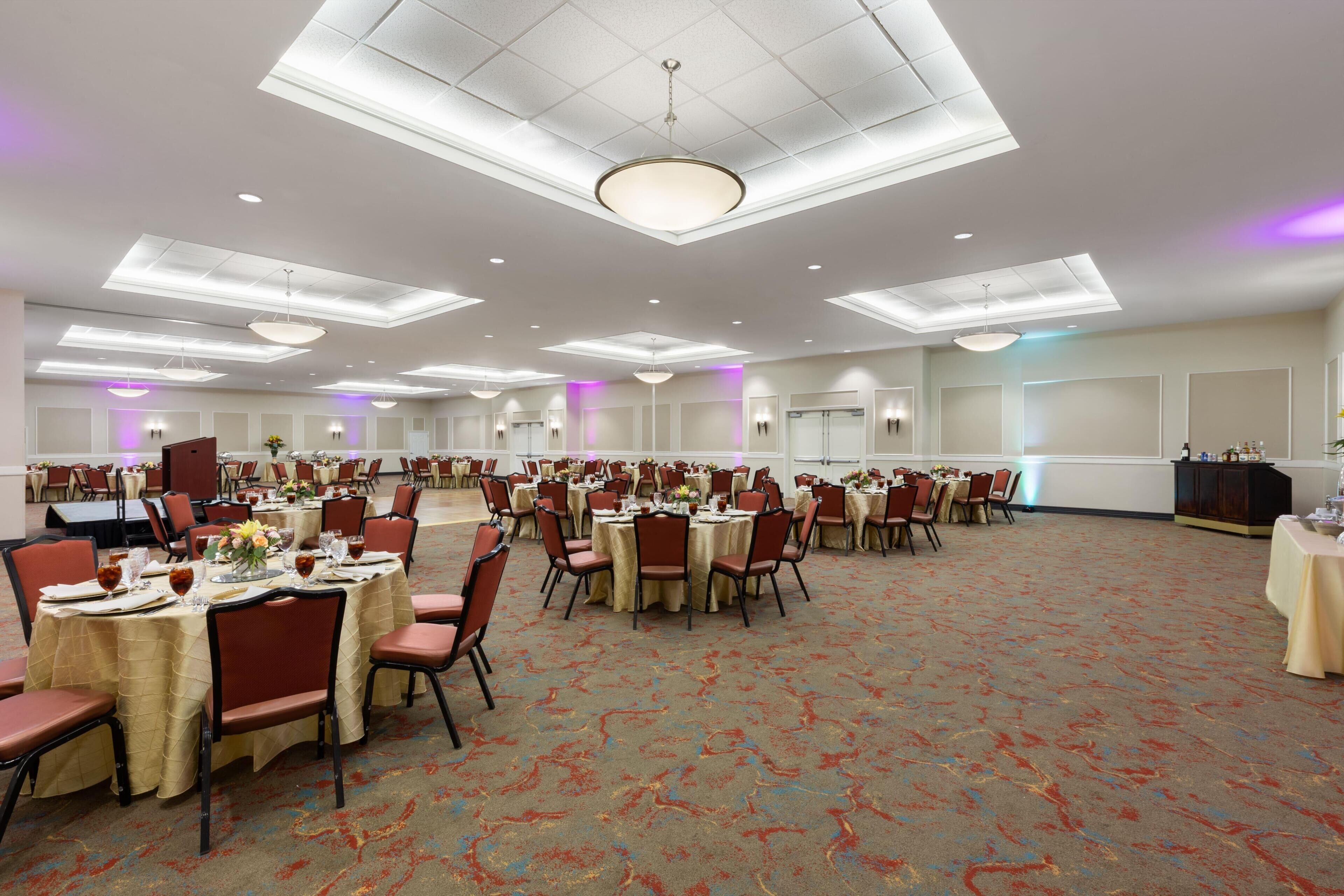 Photo - La Quinta Inn & Suites by Wyndham San Antonio Medical Ctr NW