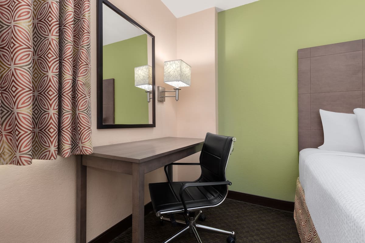 Premium bedding, pillow-top beds, in-room safe, desk