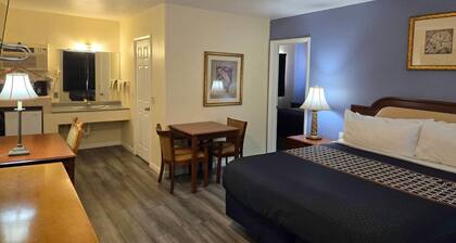 Rodeway Inn & Suites Blythe I-10