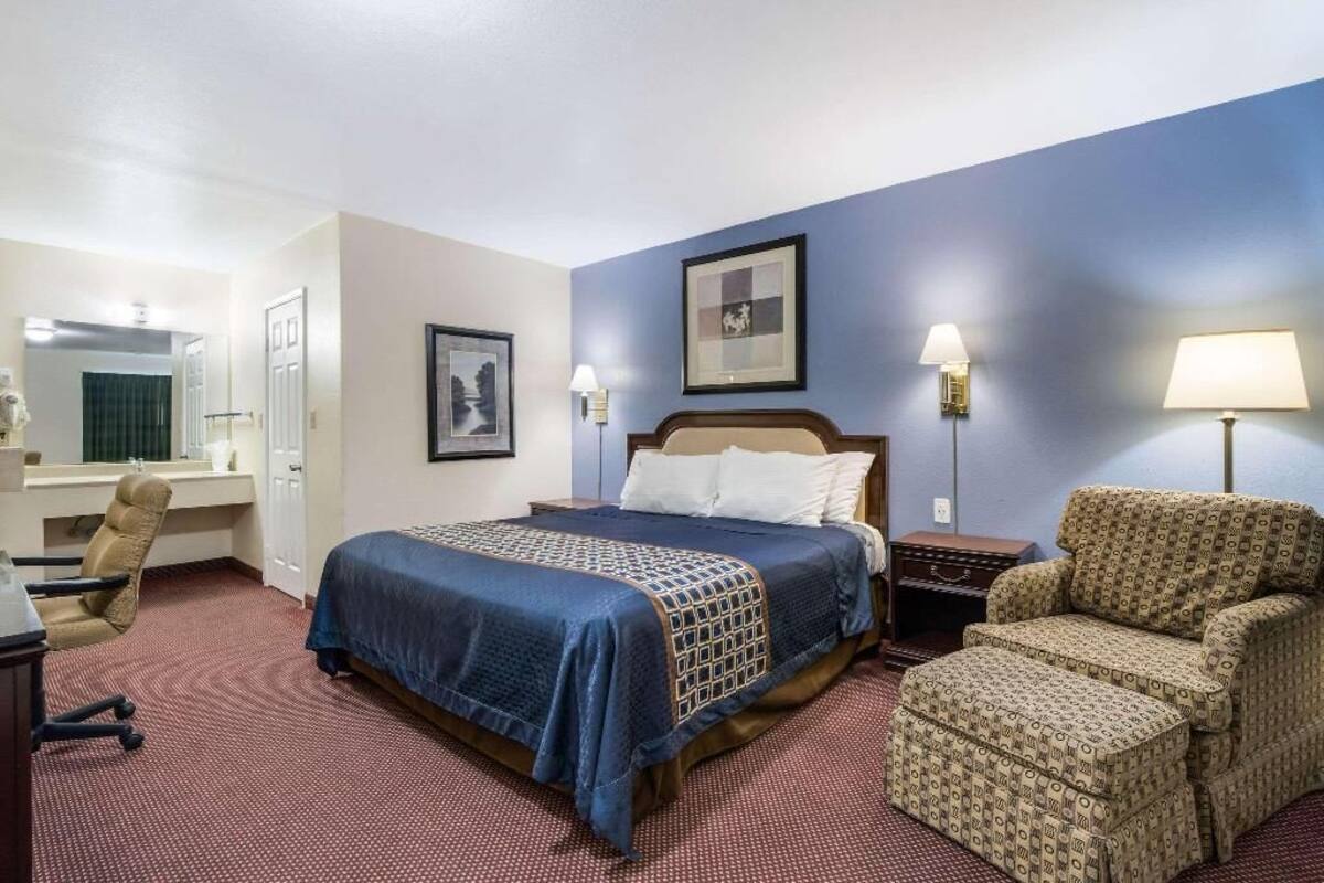Down comforters, desk, laptop workspace, blackout drapes