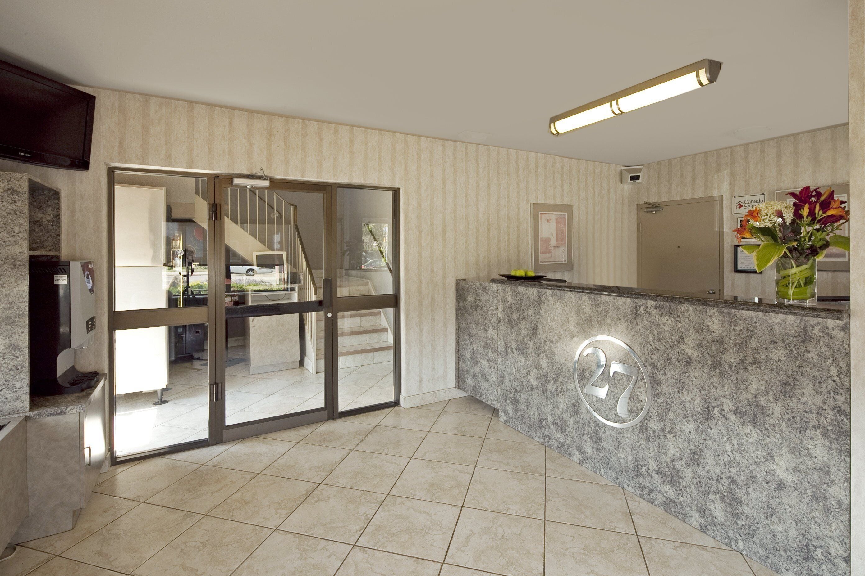 Photo - Stay Inn Express Toronto