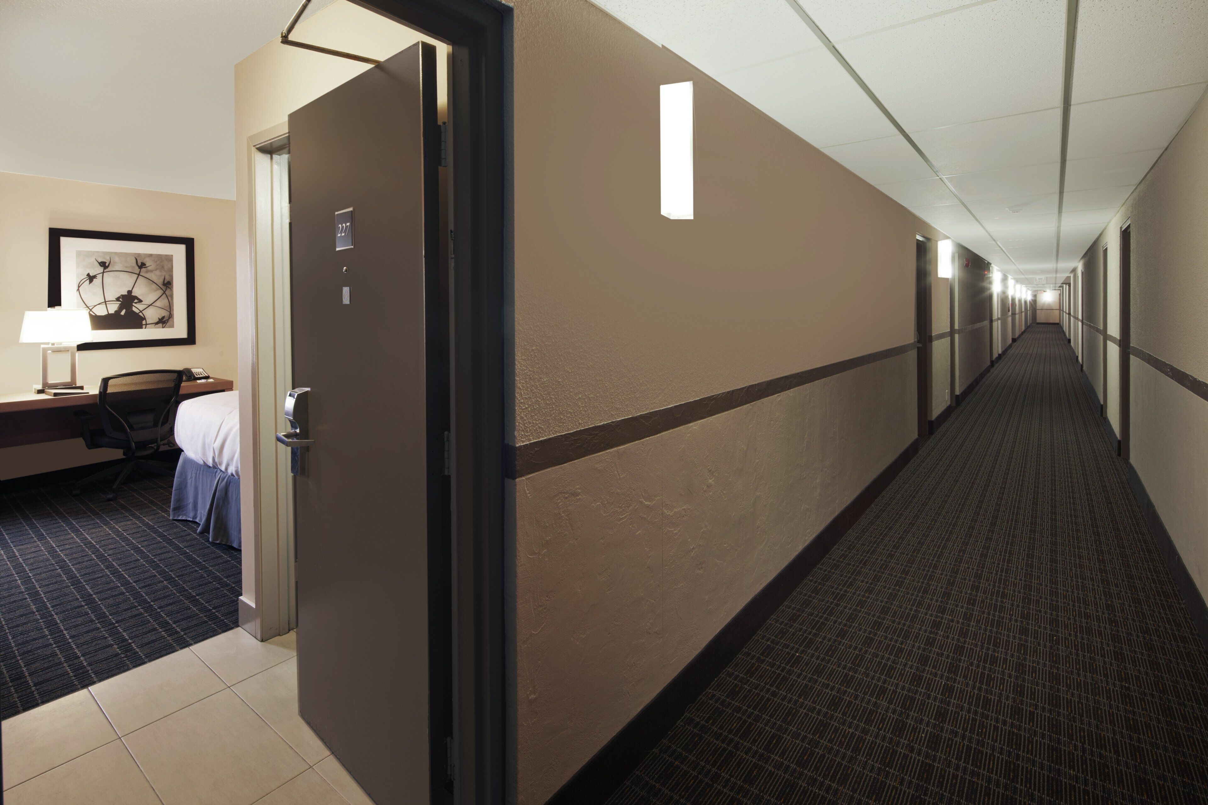 Photo - Stay Inn Express Toronto