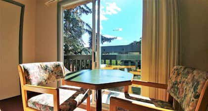 Divya Sutra Plaza and Conference Centre, Vernon, BC