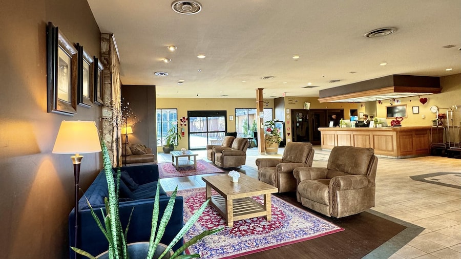 Divya Sutra Plaza and Conference Centre, Vernon, BC