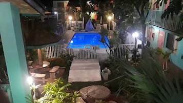 Piscina all'aperto