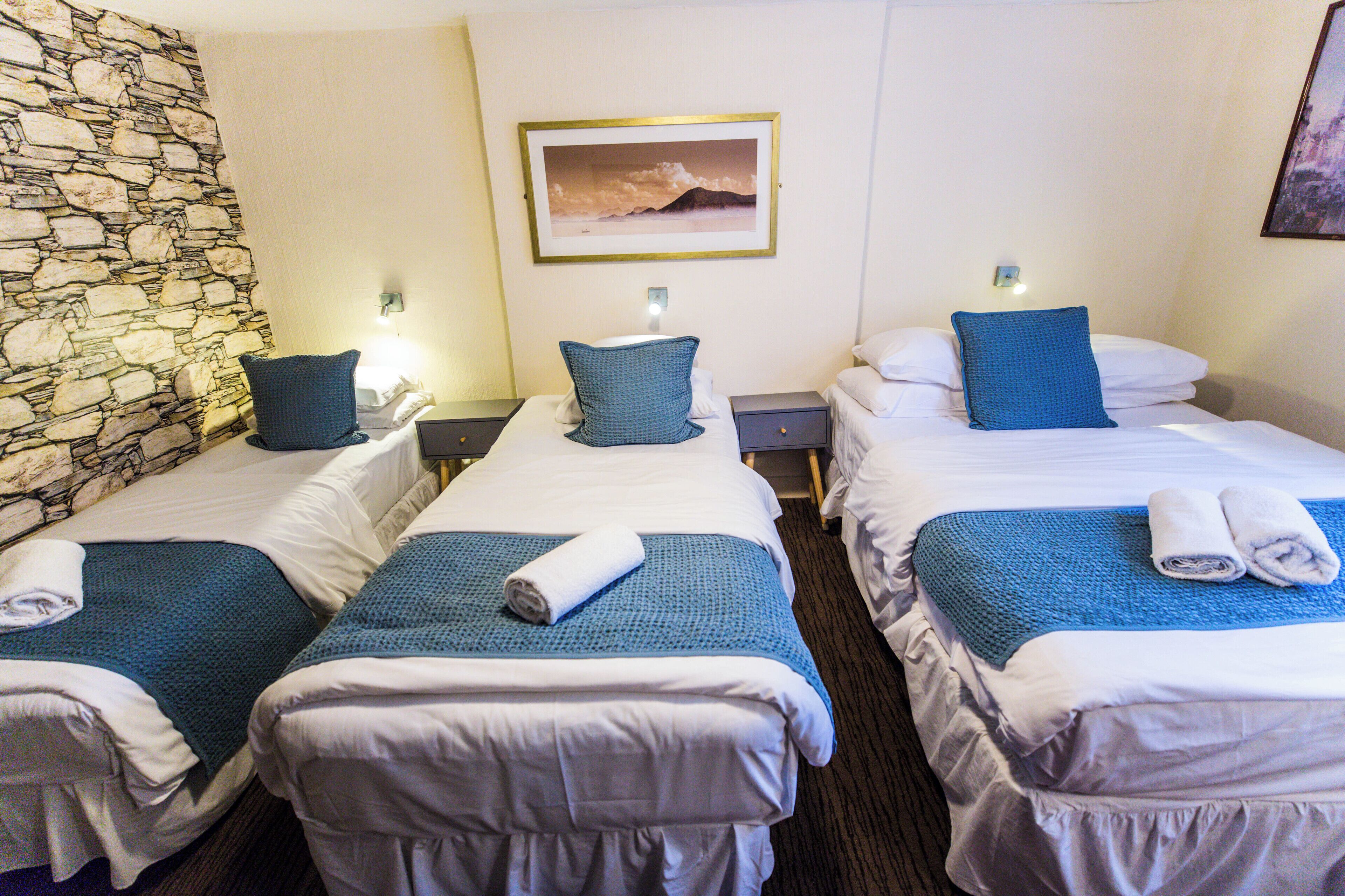 Photo - St Athans Hotel