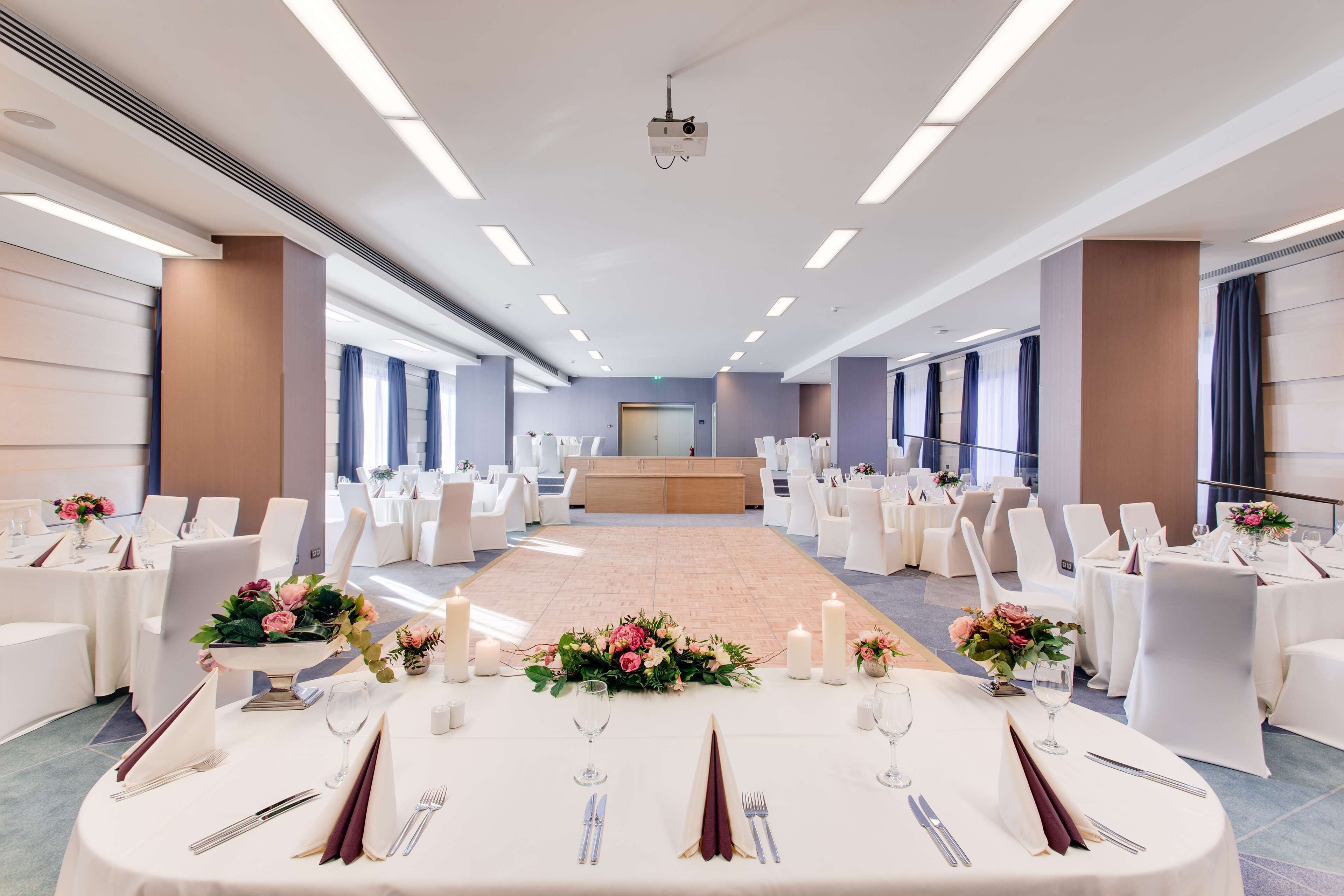 Photo - DoubleTree by Hilton Hotel Cluj - City Plaza