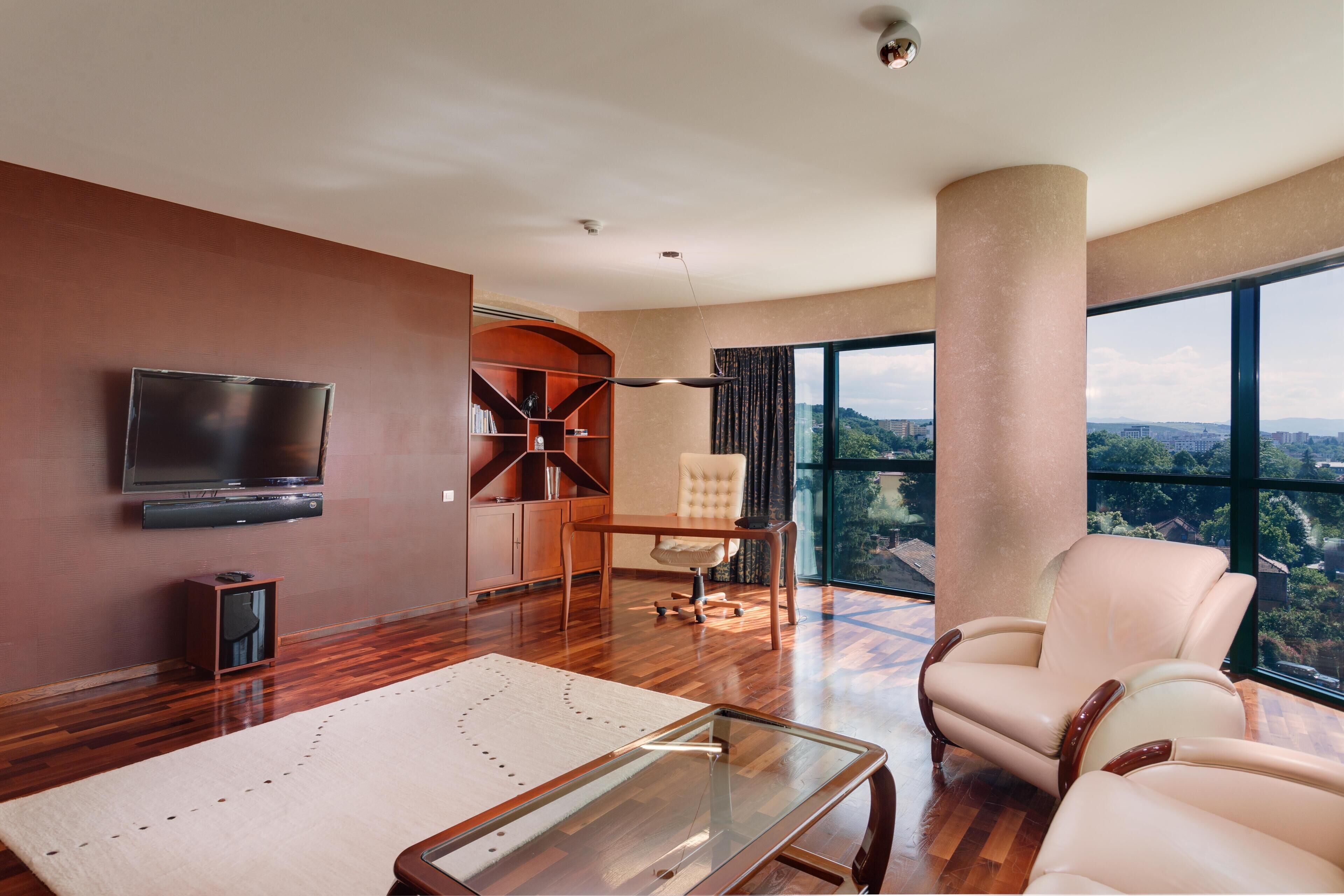 Suite presidencial, 1 cama King size, para no fumadores | Minibar, caja de seguridad en la habitación y escritorio 