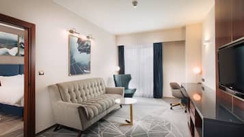 Suite, 1 kamar tidur, Bebas Asap Rokok | Pemandangan dari kamar