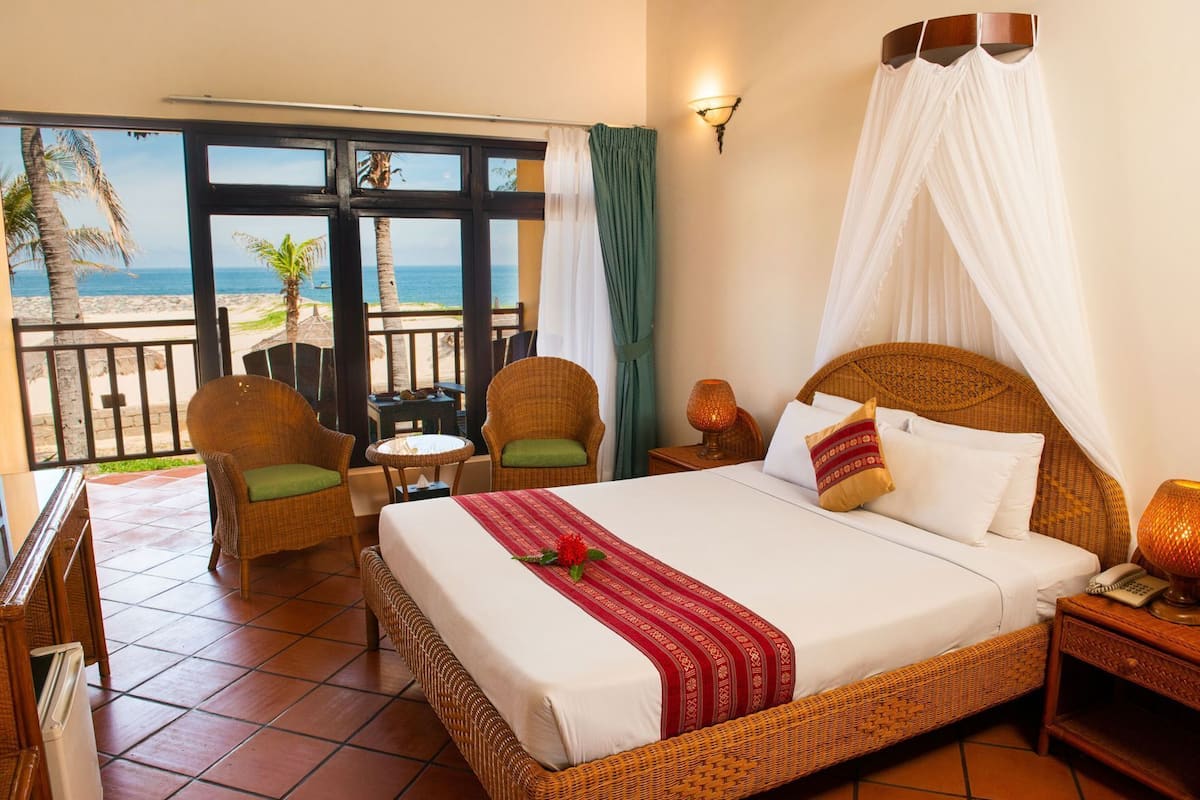 Premium bedding, minibar, in-room safe, rollaway beds
