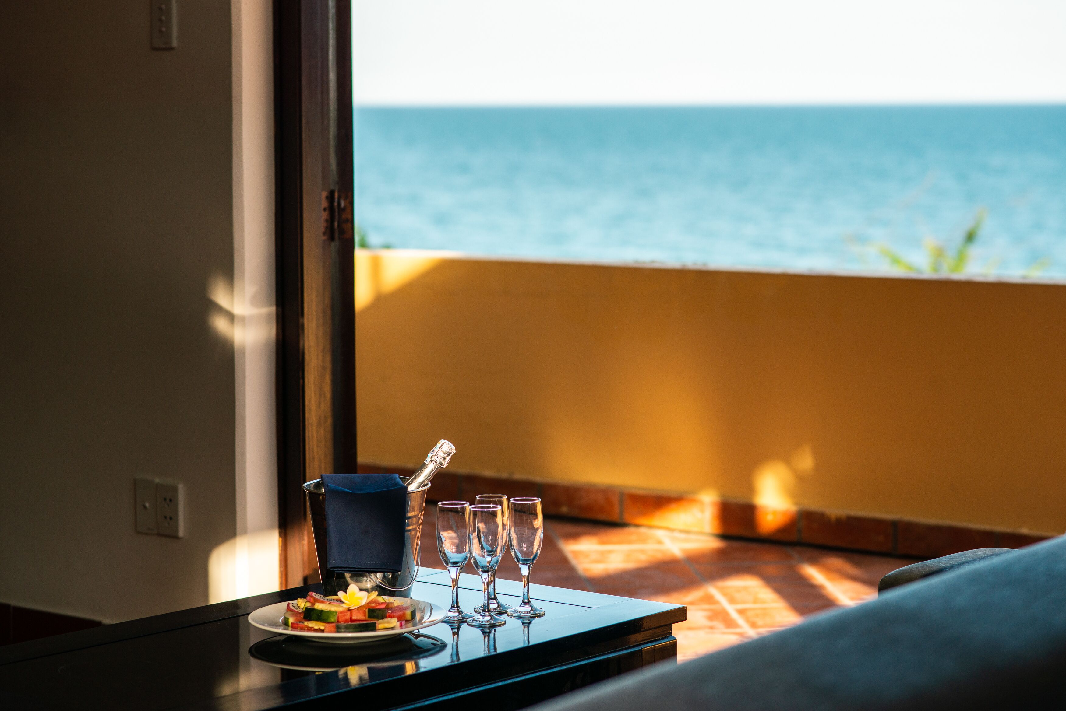 别墅, 3 间卧室 | 起居区 | 32-英寸纯平电视 （配备有线频道）、电视