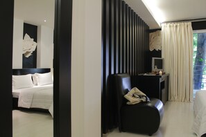 Suite estudio ejecutiva, balcón, vistas al jardín | Vistas desde la habitación