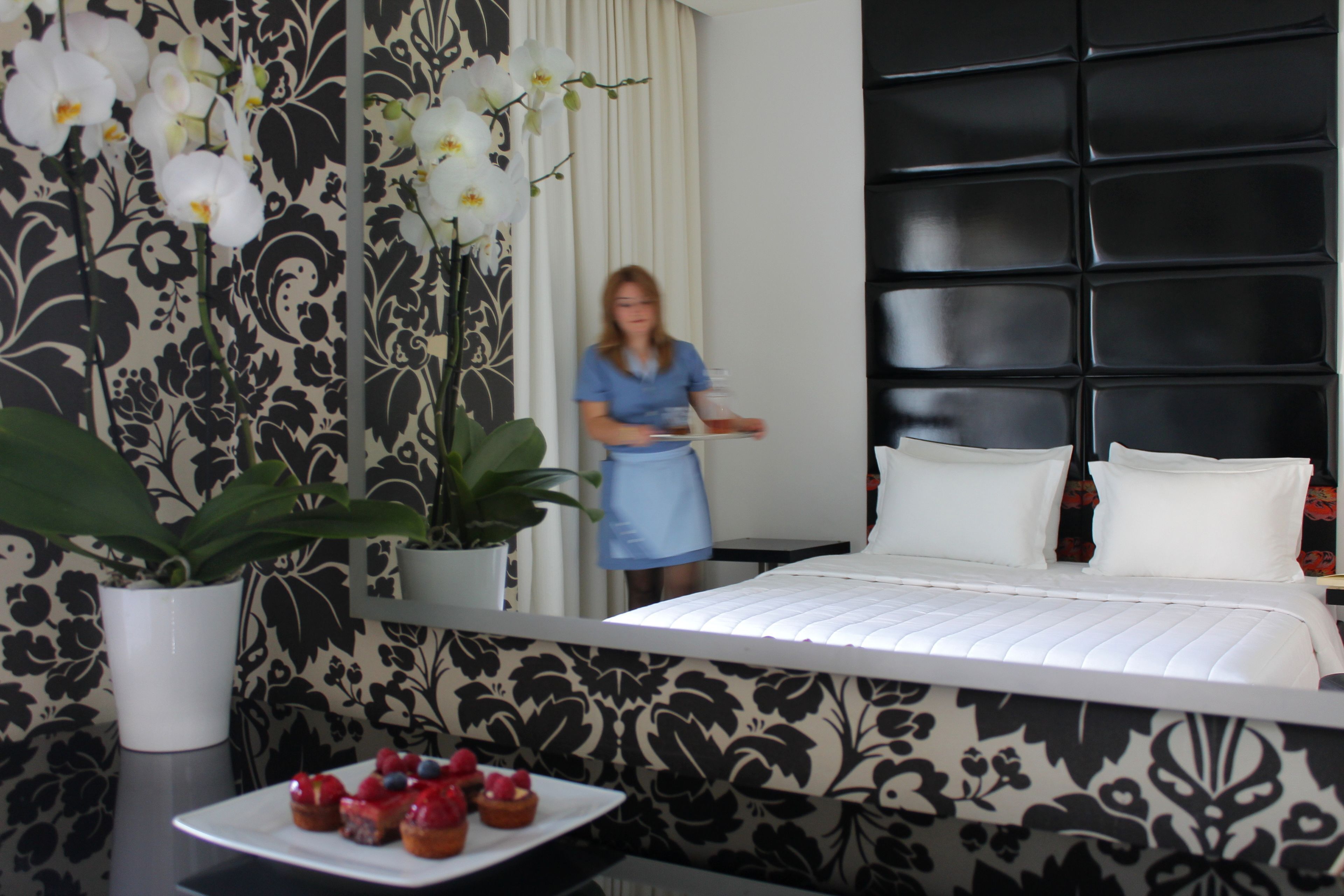 Minibar, in-room safe, desk, blackout drapes