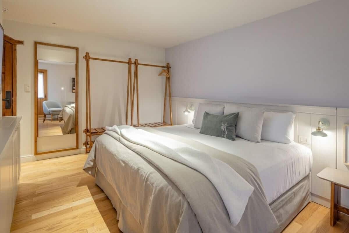1 bedroom, in-room safe, desk, free WiFi