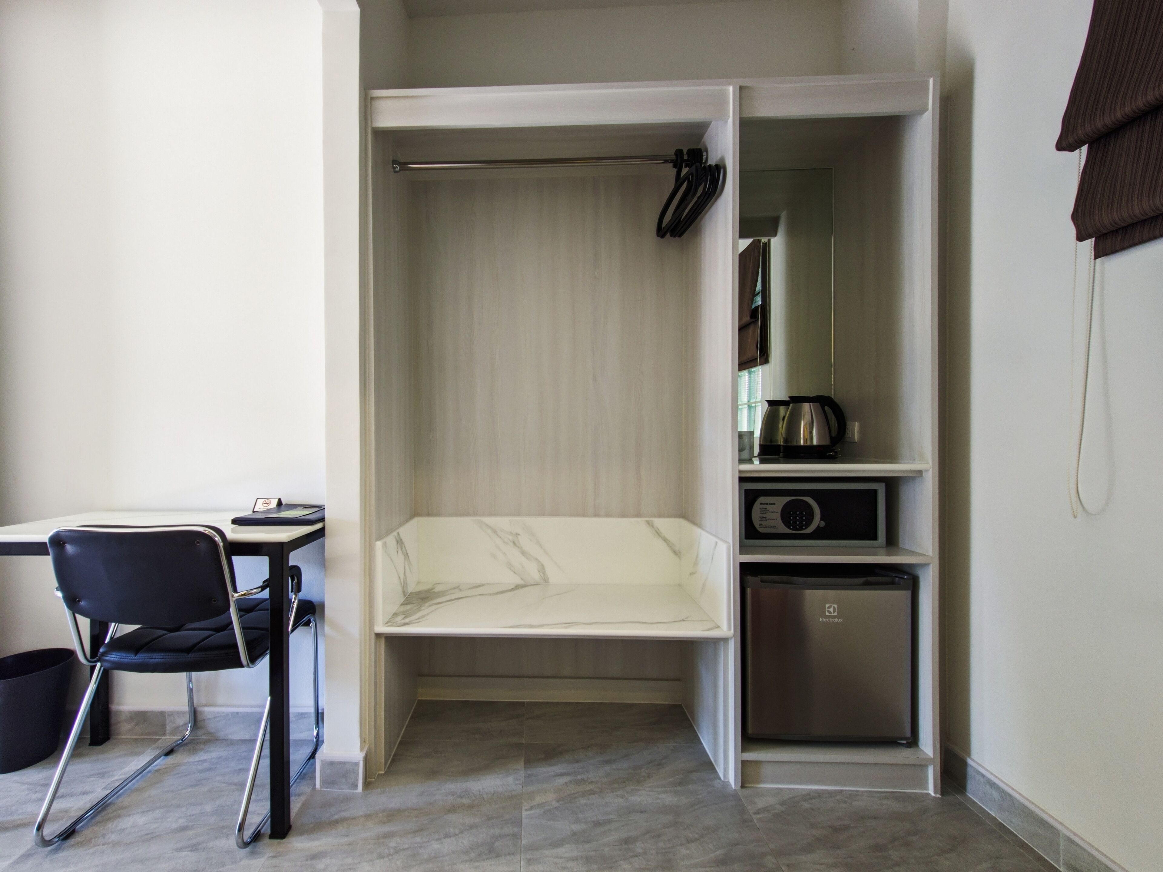 superior triple room | 1 bedroom, minibar, in-room safe, blackout curtains