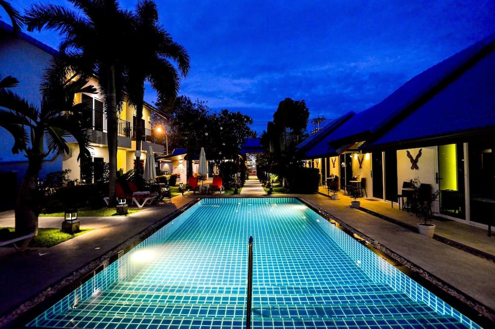 Phuket Airport Hotel