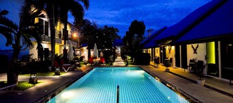 Phuket Airport Hotel