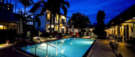 Front of property – evening/night