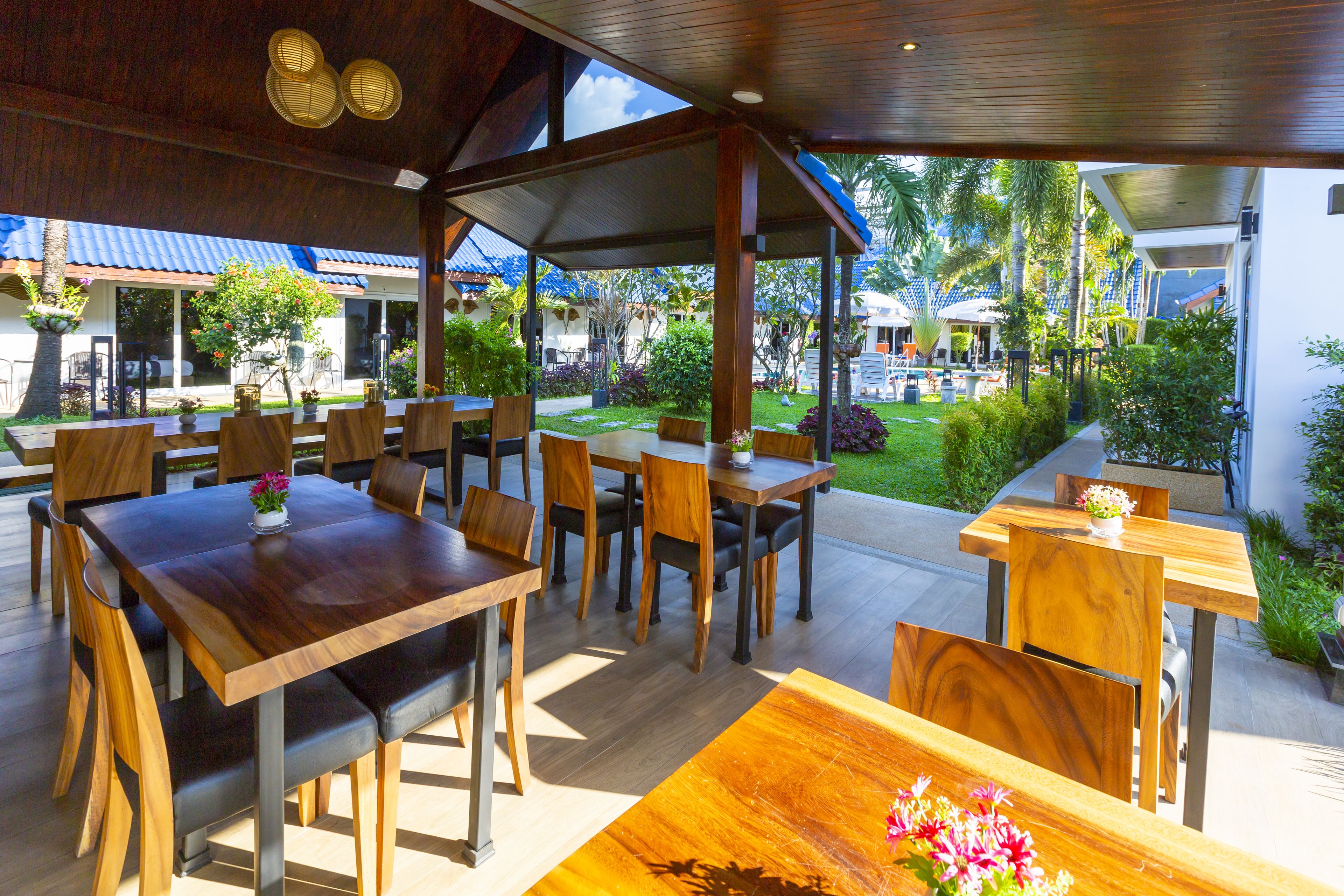 Daily English breakfast (THB 240 per person)