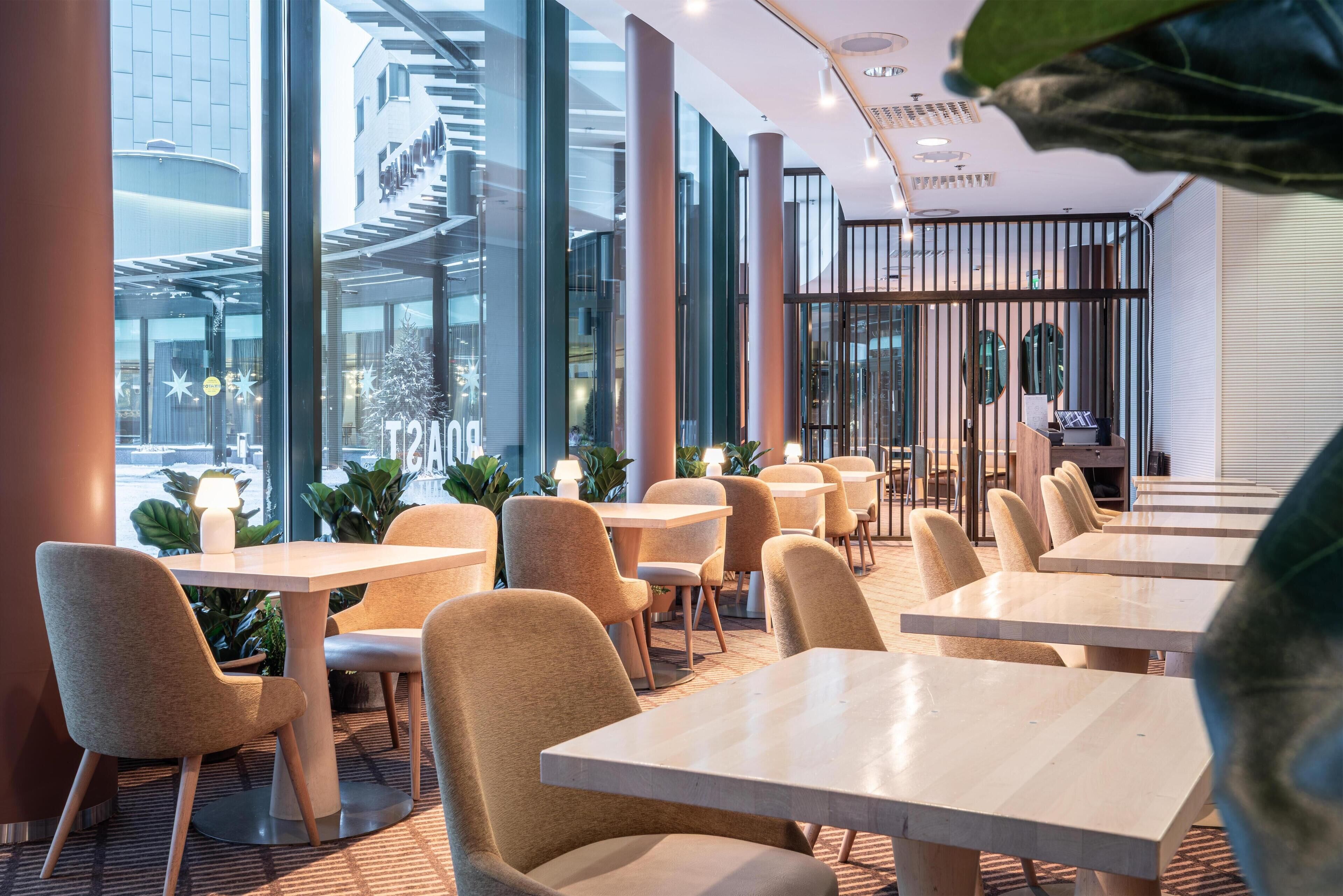 Daily buffet breakfast (EUR 21 per person)