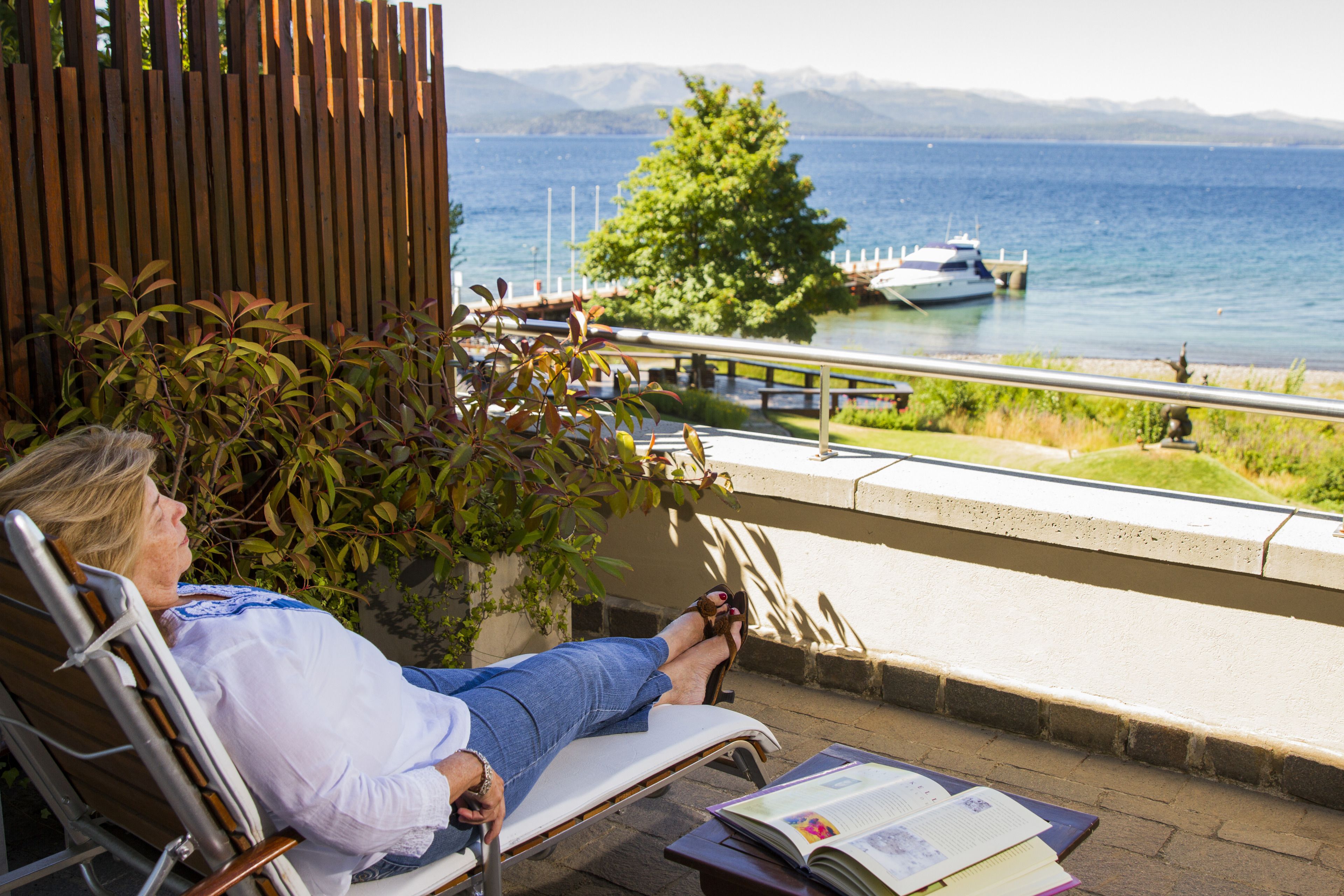 Premium bedding, down duvets, minibar, in-room safe