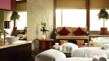 Tratamentos corporais, aromaterapia, massagens